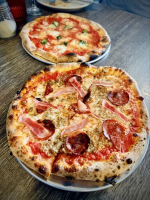 Pizzaiolo wood fired pizza by null