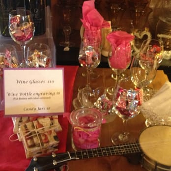 Banbury Fair - The picture doesn't do it justice. Etched wine glass, wine bottles & candy jars! - Antiques Near Me - Bartlett, Illinois