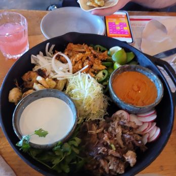 Punch Bowl Social - Taco Platter for 4 - unlimited tortilla refills and we only needed one refill - Gastropubs Near Me - Rancho Cucamonga, California