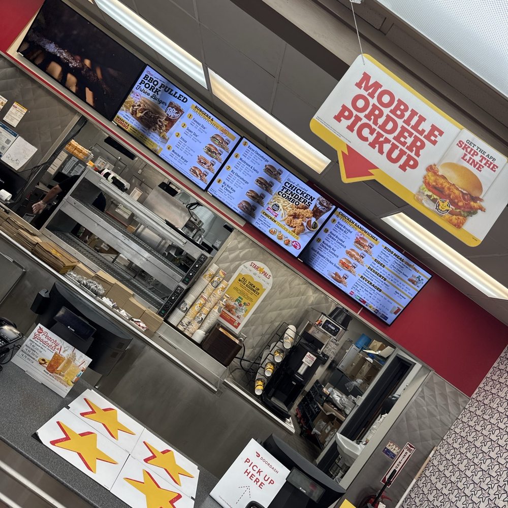 Hardee's - Fast Food Near Me - Clinton, Tennessee Hardee's - Fast Food Near Me - Clinton, Tennessee