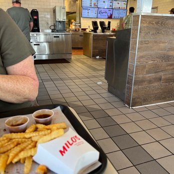 Milo's Hamburgers - Milo's Interior - Burgers Near Me - Bessemer, Alabama Milo's Hamburgers - Milo's Interior - Burgers Near Me - Bessemer, Alabama