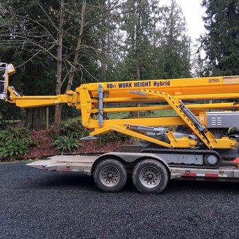 Westerlund Tree Service - Man lifter - Tree Services Near Me - Poulsbo, Washington