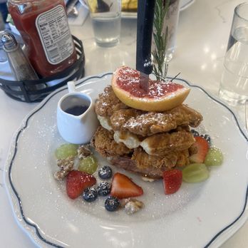 Sweet Maple - chicken croffle - Breakfast & Brunch Near Me - Cupertino, California