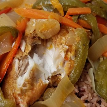 Jammin Flava - Inside my snapper escovitch - Caribbean Near Me - Odenton, Maryland