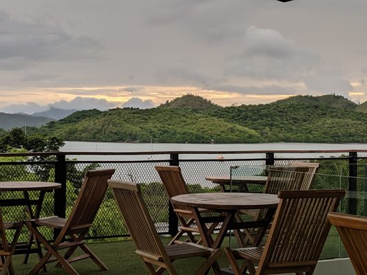The Funny Lion - Coron by null