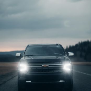 Seattle Limo Services - Chevy suburban - Limos Near Me - Kent, Washington