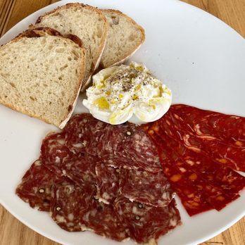Lexington Social - Buratta and Italian meat starter - New American Near Me - Lexington, Illinois Lexington Social - Buratta and Italian meat starter - New American Near Me - Lexington, Illinois