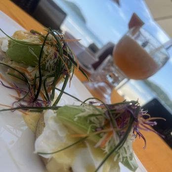 Maderas - Eggs Benedict - Mexican Near Me - Zihuatanejo, GRO Maderas - Eggs Benedict - Mexican Near Me - Zihuatanejo, GRO