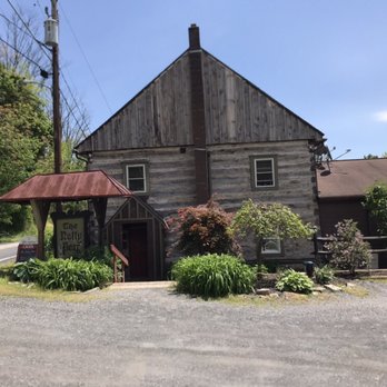 The Nutty Pear - New American Near Me - Schuylkill Haven, Pennsylvania