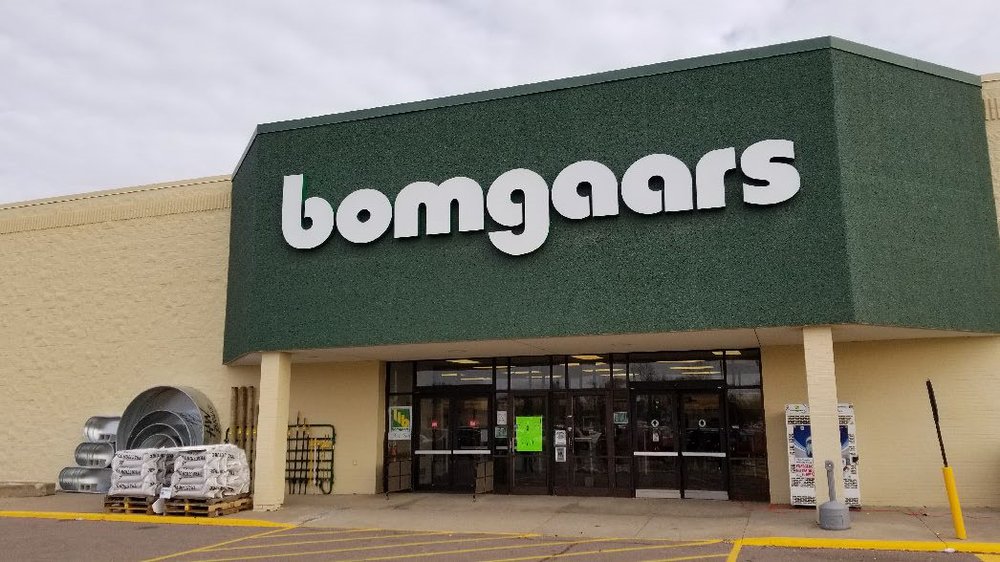 BOMGAARS Updated September 2024 1001 Highway 15 S, Fairmont
