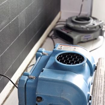 Cat1 Water Restoration - We are using air scrubber to clean air - Damage Restoration Near Me - Pompano Beach, Florida Cat1 Water Restoration - We are using air scrubber to clean air - Damage Restoration Near Me - Pompano Beach, Florida