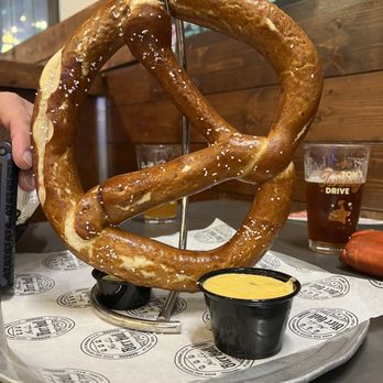 No-Li Brewhouse - Huge AF pretzel - Pubs Near Me - Spokane, Washington