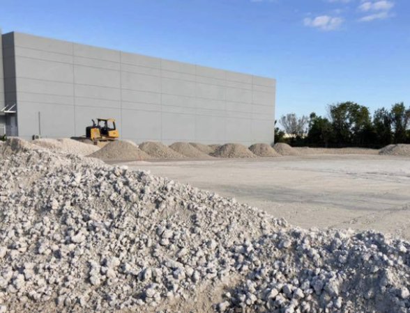 Slide of SkyDome Construction