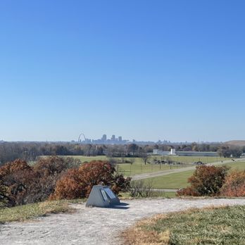 Cahokia Mounds - Parks Near Me - Collinsville, Illinois