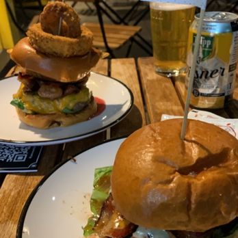 Bareburger - Cobble Hill - Supreme Burger (left) and Blazin Bacon (right) - Burgers Near Me - Brooklyn, New York