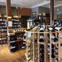 Piccolo Wine Room - Inside shop area