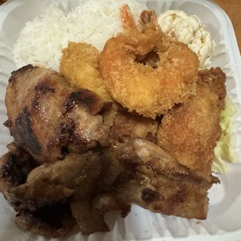 Ono Hawaiian BBQ - Shrimp & BBQ Chicken Mix - Hawaiian Near Me - Mission Hills, California