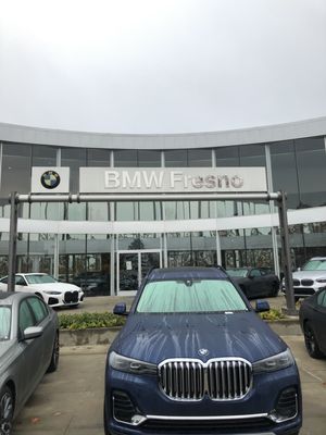 BMW FRESNO - Updated December 2024 - 176 Photos & 198 Reviews - 7171 N ...