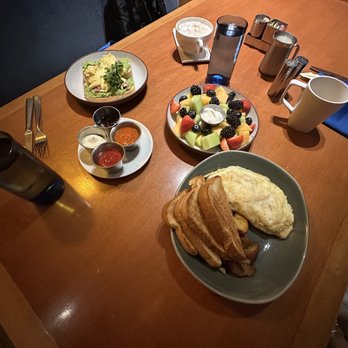 Ostra - New American Near Me - San Antonio, Texas