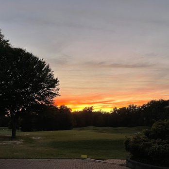 Iron Play par 3 - Losing time - Golf Near Me - Summerfield, North Carolina Iron Play par 3 - Losing time - Golf Near Me - Summerfield, North Carolina