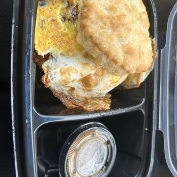 Maple Street Biscuit Company- Short Pump - The Squawking Goat - Breakfast & Brunch Near Me - Richmond, Virginia Maple Street Biscuit Company- Short Pump - The Squawking Goat - Breakfast & Brunch Near Me - Richmond, Virginia