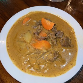 Atchana's Homegrown Thai - Beef Massaman Curry - Thai Near Me - Miami, Florida Atchana's Homegrown Thai - Beef Massaman Curry - Thai Near Me - Miami, Florida