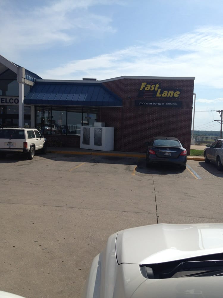 FAST LANE CONVENIENCE STORE 12371361 Miller Dr, Saint Clair