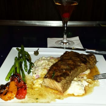 Flight Martini & Wine Lounge - Lounges Near Me - Plainsboro Township, New Jersey