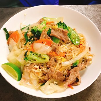 Lotus Thai Cuisine - Singapore noodles. - Thai Near Me - Athens, Tennessee