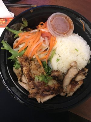 O Mi Ga Vietnamese Kitchen by null