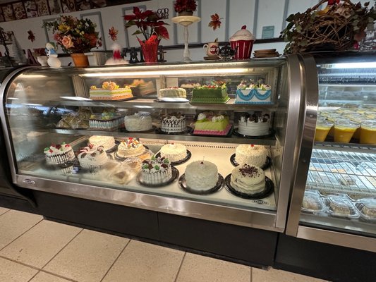 The Three Mothers Cuisine & Bakery by null