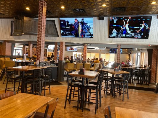 Full Tilt Tavern by null