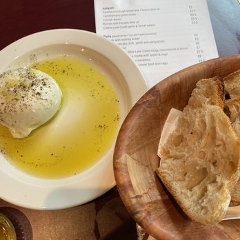 Padella - Burrata and sourdough - Italian Near Me - London, XGL