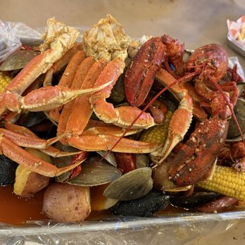 Dancing Camaron Cajun Seafood Boil - Friend's combo with an added Lobster - Cajun/Creole Near Me - Fort Lee, New Jersey Dancing Camaron Cajun Seafood Boil - Friend's combo with an added Lobster - Cajun/Creole Near Me - Fort Lee, New Jersey