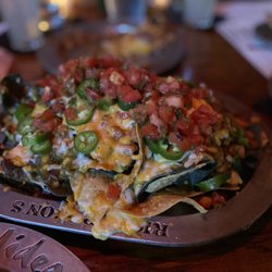 Richardson's - HH carne asada nachos supreme ($22)