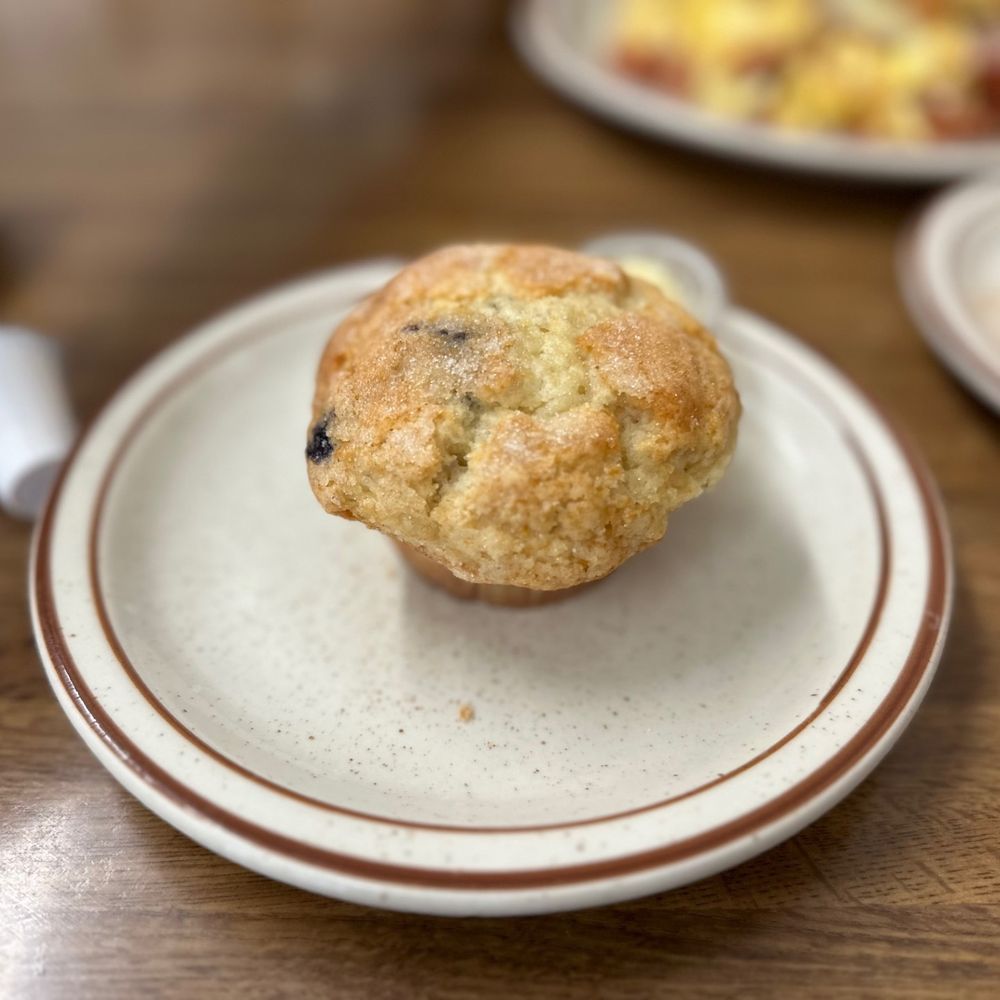 Country Touch Cafe - Blueberry muffin - Diners Near Me - Torrance, California