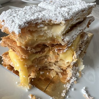 Flo Paris - Bakeries Near Me - Houston, Texas