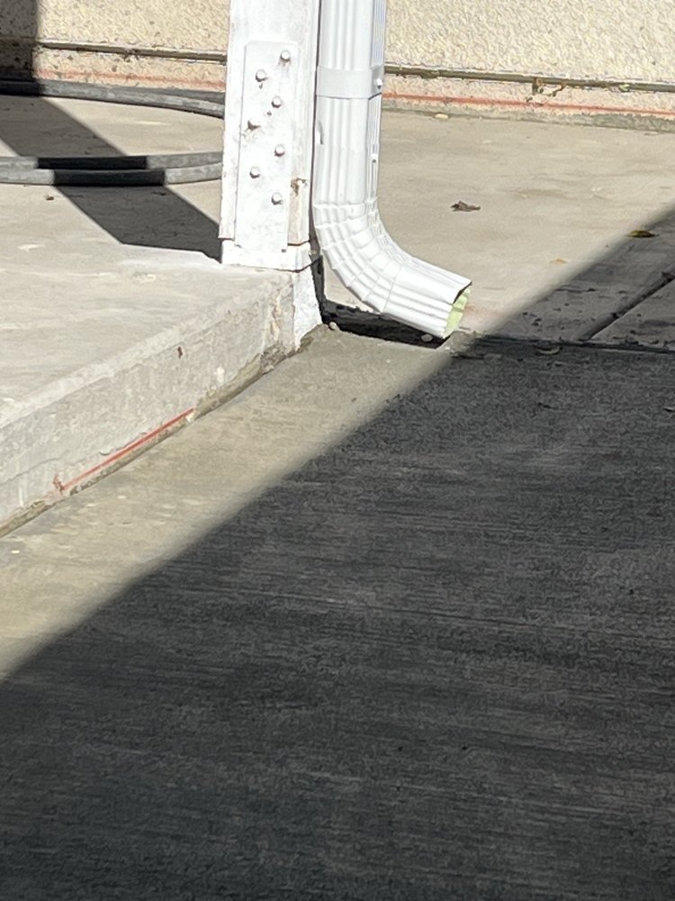 Slide of CCR Seamless Rain Gutters