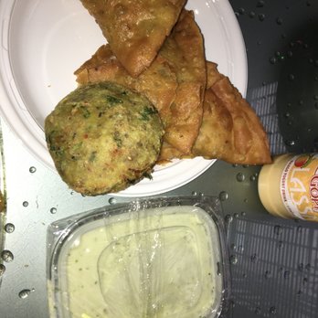 Skyway Restaurant & Kabab House - 6. Vegetable Samosa 9. Aloo Tikki - Pakistani Near Me - Brooklyn, New York Skyway Restaurant & Kabab House - 6. Vegetable Samosa 9. Aloo Tikki - Pakistani Near Me - Brooklyn, New York