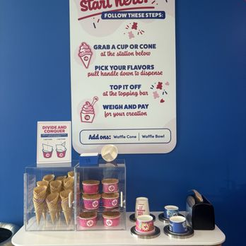 16 Handles - Ice Cream & Frozen Yogurt Near Me - Missouri City, Texas 16 Handles - Ice Cream & Frozen Yogurt Near Me - Missouri City, Texas