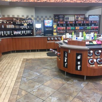 Royal Farms - Very clean location - Gas Stations Near Me - Smyrna, Delaware Royal Farms - Very clean location - Gas Stations Near Me - Smyrna, Delaware