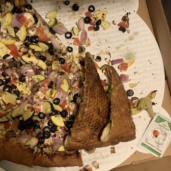 Luigi's Pizza - Pizza Near Me - Cambria, California