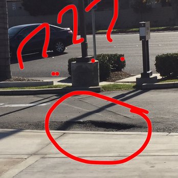 Starbucks - Coffee & Tea Near Me - Costa Mesa, California
