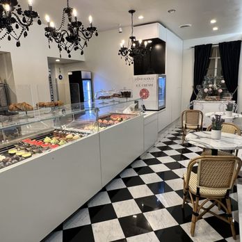 Pompadour - Beverly Hills - Patisserie/Cake Shop Near Me - Beverly Hills, California Pompadour - Beverly Hills - Patisserie/Cake Shop Near Me - Beverly Hills, California