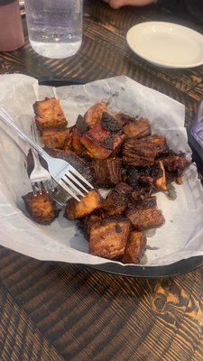 Big Hole BBQ Victor by null