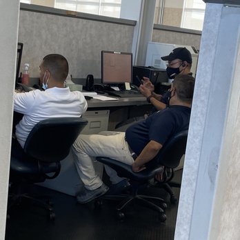 CarMax - Just hanging out not helping customers - Used Car Dealers Near Me - Inglewood, California CarMax - Just hanging out not helping customers - Used Car Dealers Near Me - Inglewood, California