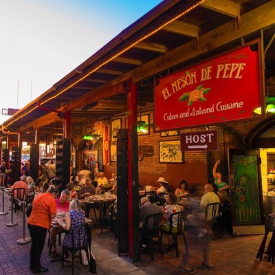 El Meson De Pepe's Restaurant & Bar by null