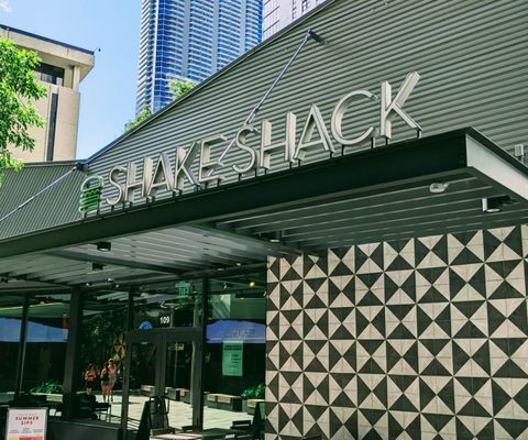 Shake Shack Mary Brickell Village by null