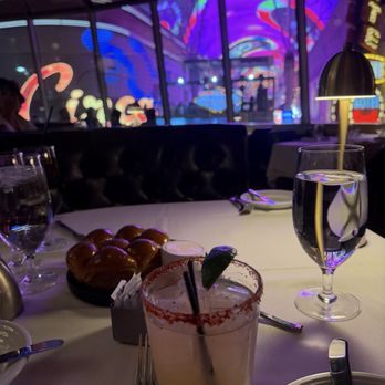 Oscar's Steakhouse - Steakhouses Near Me - Las Vegas, Nevada