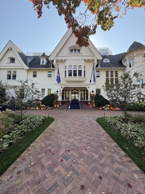 The Inn at Stonecliffe by null